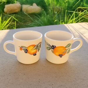 VTG Corning Fruit & Berry Coffee Mugs (Set of 2) – Cottagecore Kitchen Decor